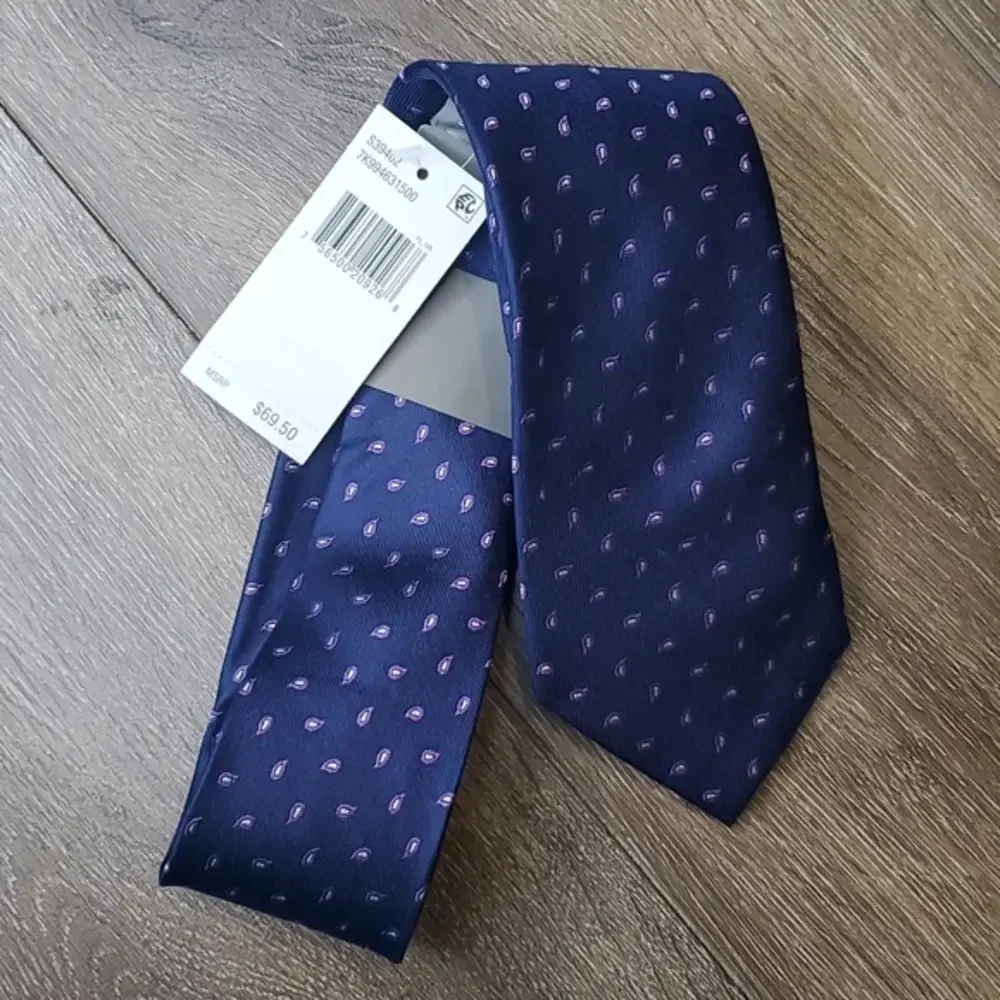Michael‎ Kors Purple Paisley Tie